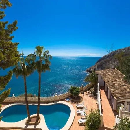 Βίλα Villas Guzman - Primera Linea